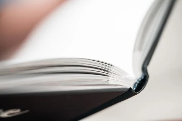 《百年初心如磐：从建党故事中汲取奋进力量》