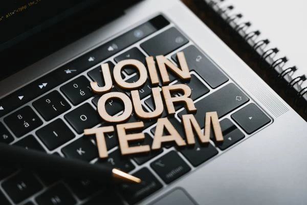 《胭脂蝶：一场关于爱与自由的灵魂震颤》