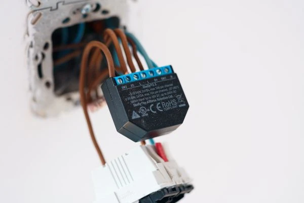 《我会变得勇敢》：一本教会孩子直面恐惧的成长启示录