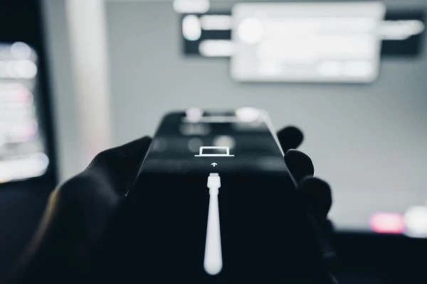 《冰雪奇缘故事绘本:一场唤醒童心的魔法之旅》