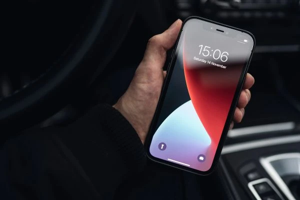 《黄袍怪故事：一场关于人性与救赎的魔幻寓言》